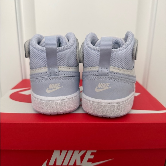 Toddler NIKE Court Borough Mid 2 High tops Size 6c New In box Light Blue & White - Picture 4 of 7